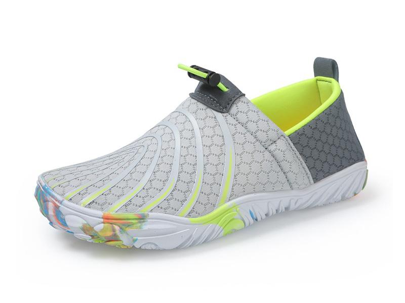 Water shoes with enhanced grip for safety